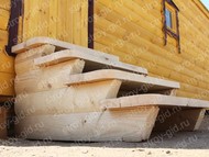 продажа деревянных ступенек для бани